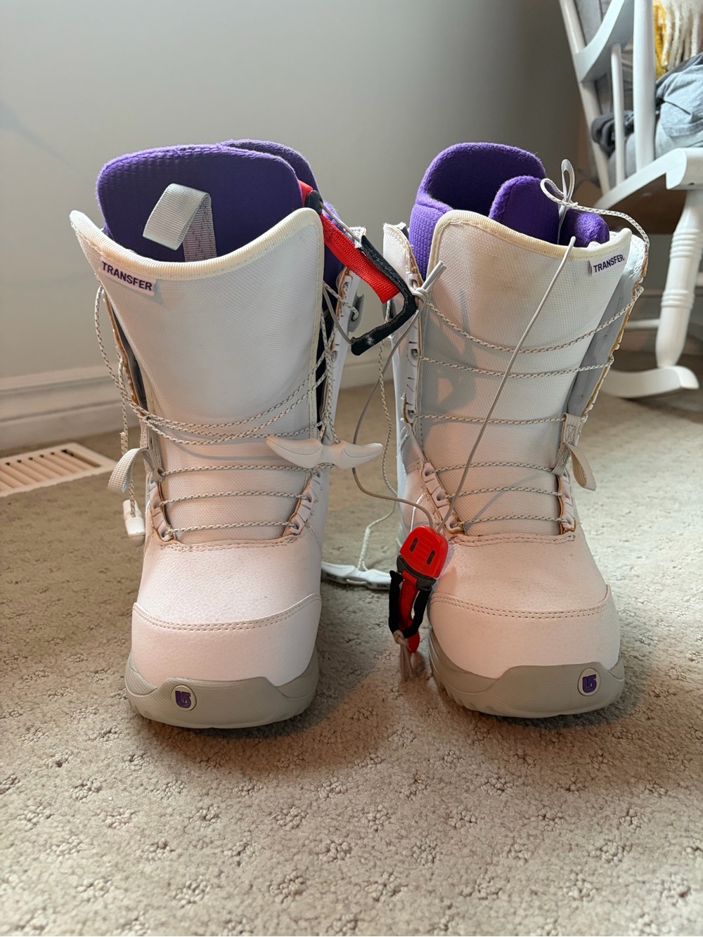 Wonens White Snowboard Boots with Purple Lining
